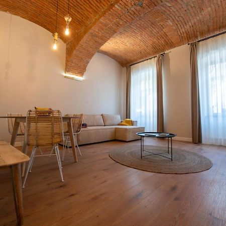 Apollo Brasovul Istoric Apartment Exterior photo